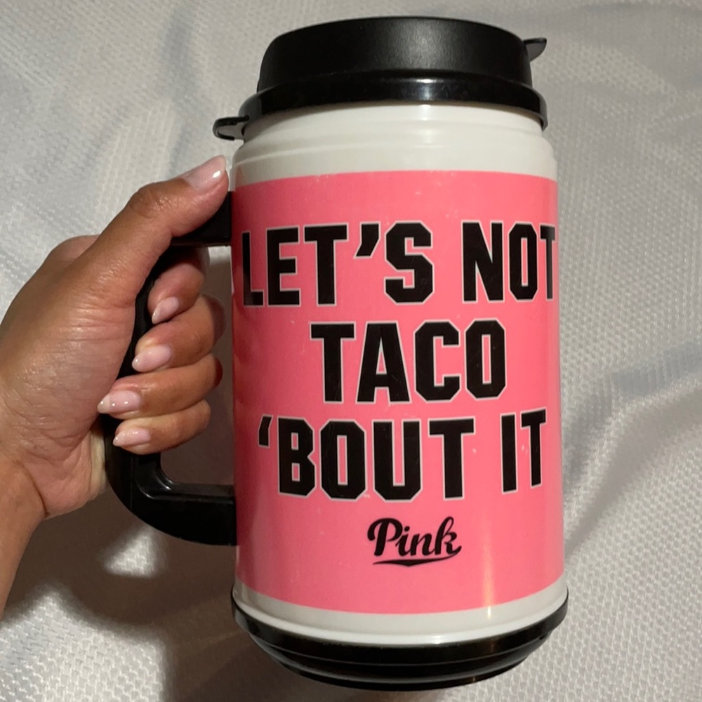 VS PINK CHUG MUG